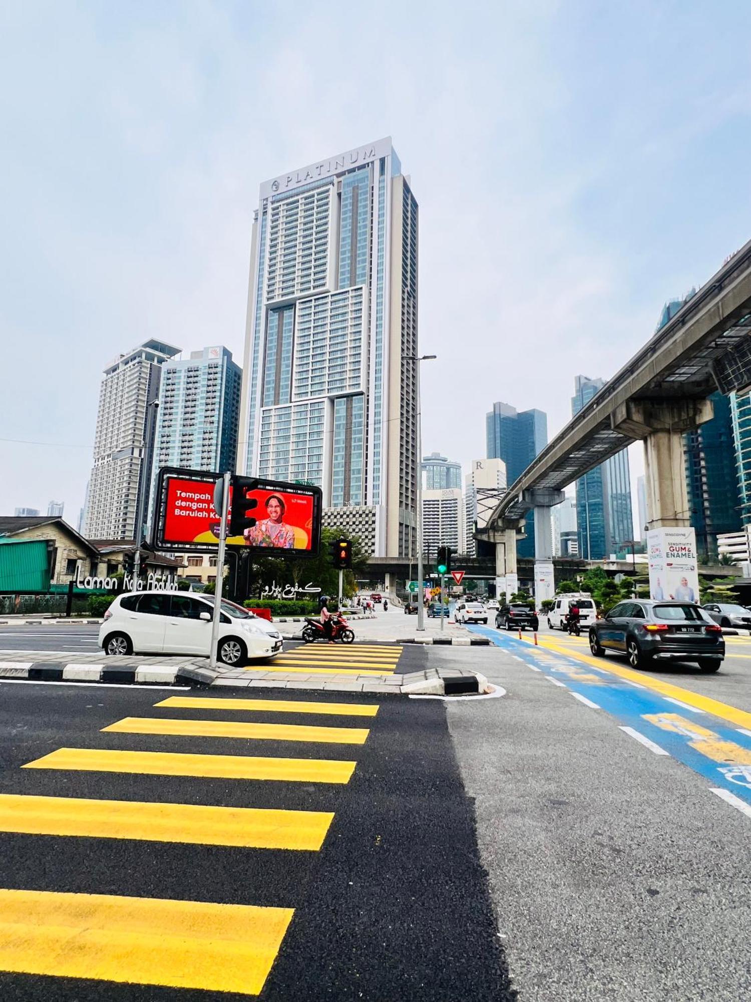 Colony Suites Klcc By Hibernate Куала-Лумпур Екстер'єр фото