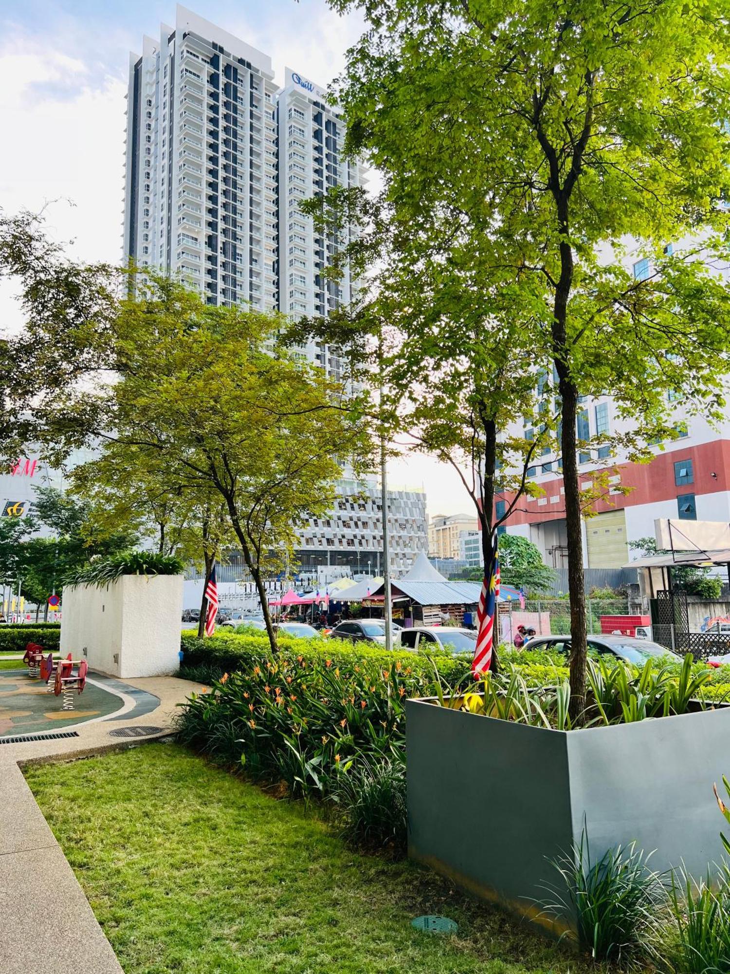 Colony Suites Klcc By Hibernate Куала-Лумпур Екстер'єр фото