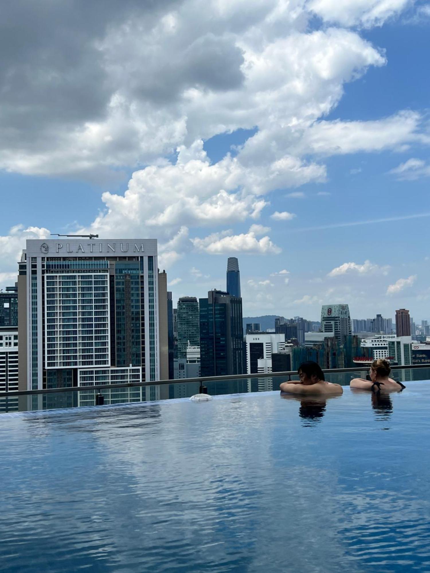 Colony Suites Klcc By Hibernate Куала-Лумпур Екстер'єр фото