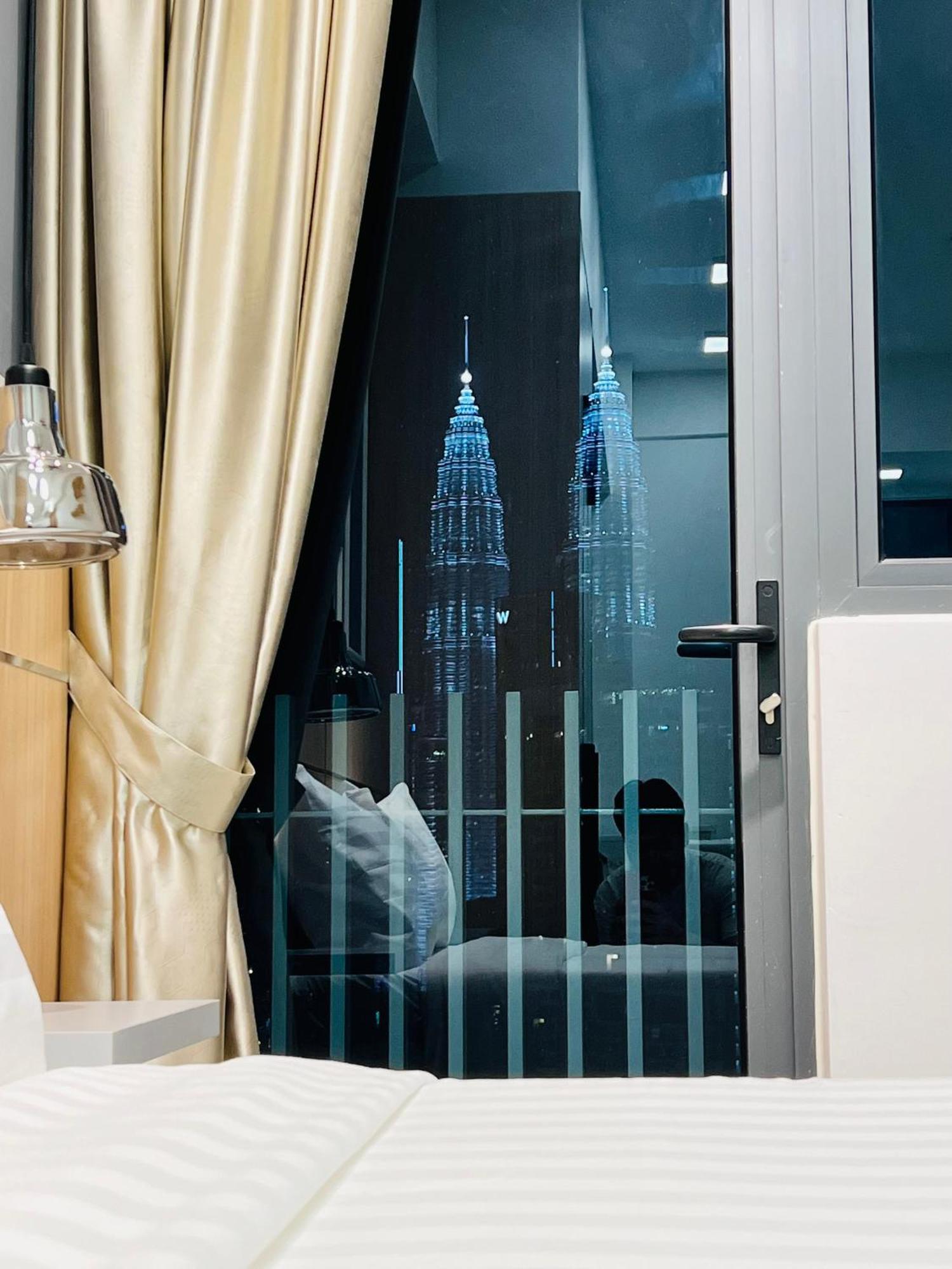 Colony Suites Klcc By Hibernate Куала-Лумпур Екстер'єр фото