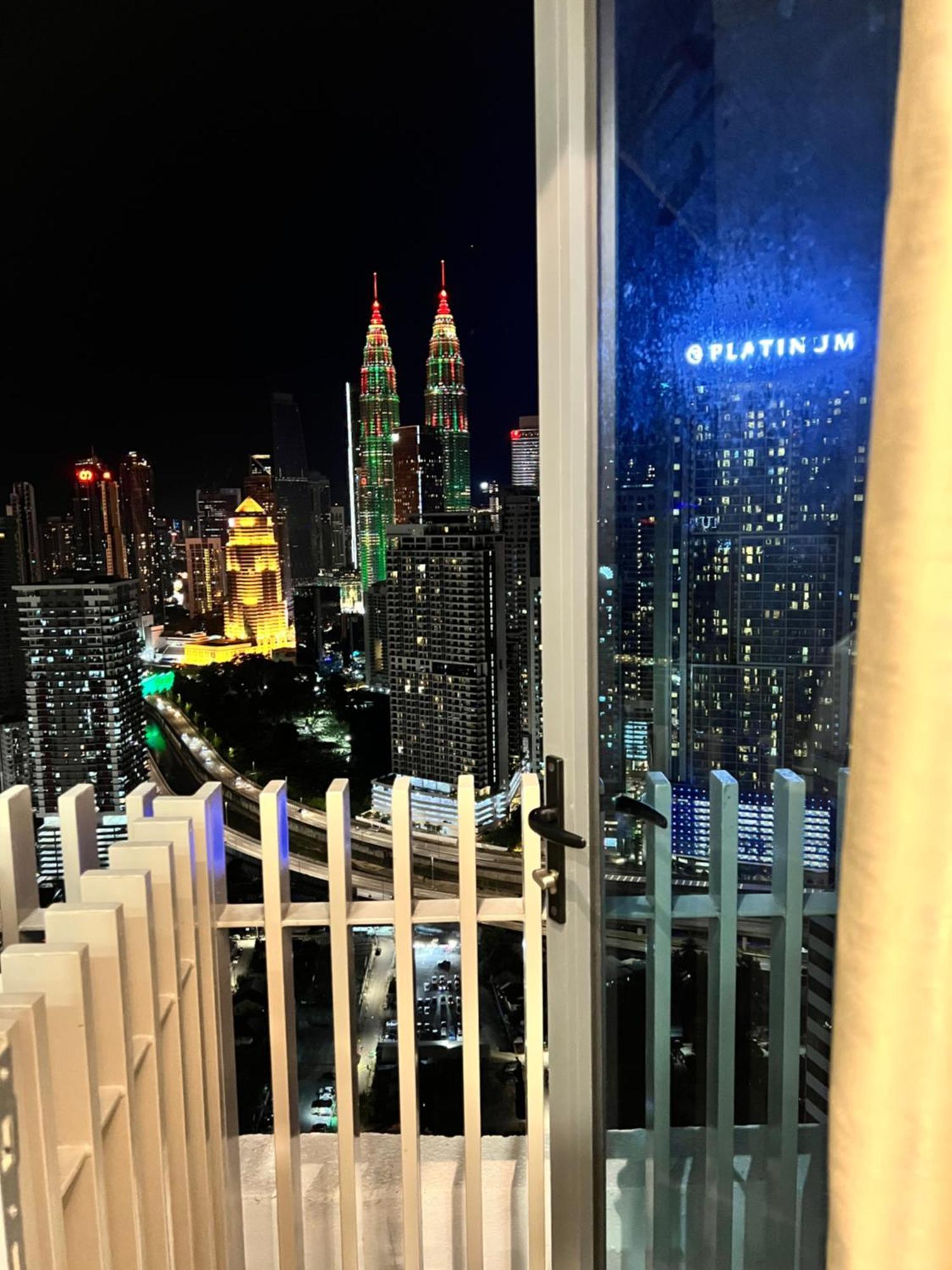 Colony Suites Klcc By Hibernate Куала-Лумпур Екстер'єр фото